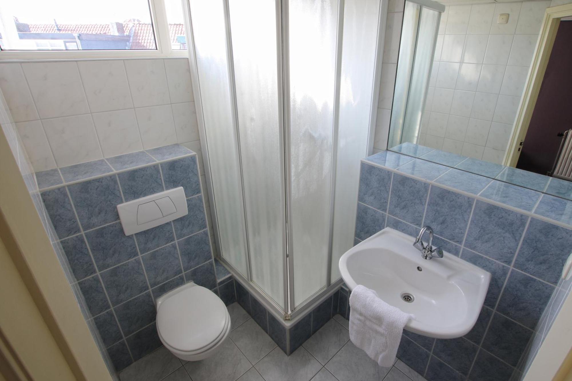 Budget Single Room,689151159:JPEG