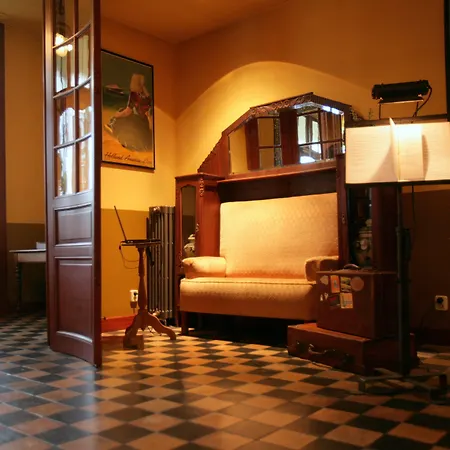Augusta Hotel-3